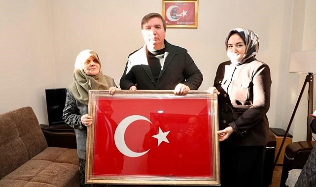 Vali Aydoğdu şehit annesini ziyaret etti