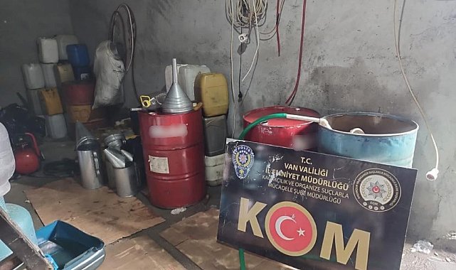 Van'da gümrük kaçağı malzemeler ele geçirildi