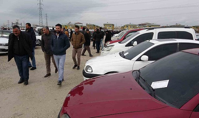 Van'da ikinci el araç fiyatlarında düşüş devam ediyor