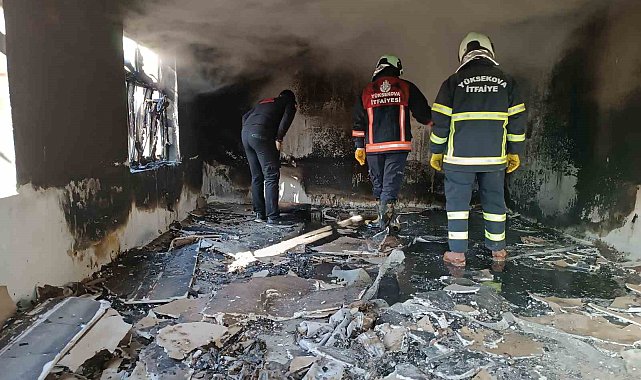 Yüksekova'da korkutan yangın