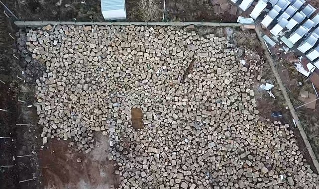 2 bin yıllık tarihi surlar ayağa kaldırılıyor