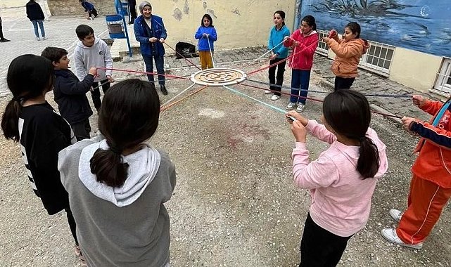 'Merkezim her yerde' projesi ile doyasıya eğlendiler
