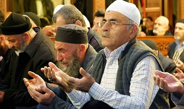 500 yıllık 1001 Hatim geleneğinin duası gerçekleştirildi