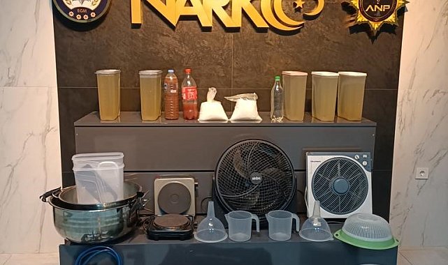 Ağrı polisinden uyuşturucu tacirlerine baskın