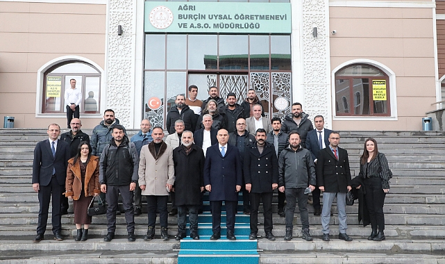 Ağrı Valisi Mustafa Koç, gazetecilerle bir araya geldi