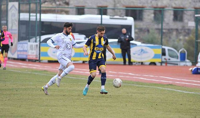 Aksaray Gençlikspor 1 puanla bitirdi