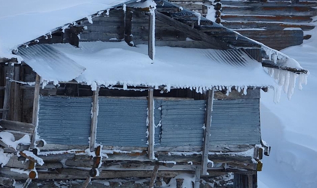Ardahan'da dondurucu soğukları: Göle -29,8 derece