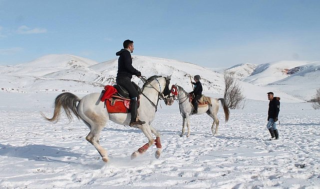 Asırlık gelenek cirit Erzincan ve Bayburt'ta yaşatılıyor
