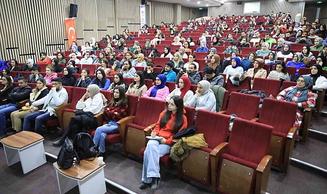 Battalgazi Belediyesi tarafından düzenlenen KPSS tekrar kampına yoğun ilgi