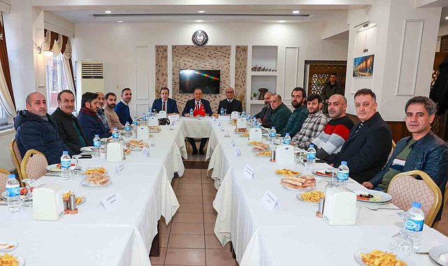 Bingöl Valisi Usta, basın mensuplarıyla bir araya geldi