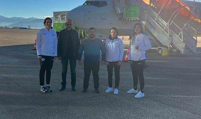 Büyük Kadınlar Türkiye Ferdi Boks Şampiyonasına Elazığ, 4 sporcuyla katıldı