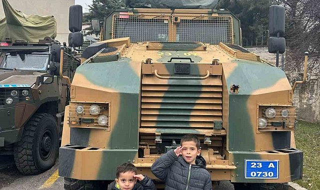 Çocuklar hayal etti polis yerine getirdi