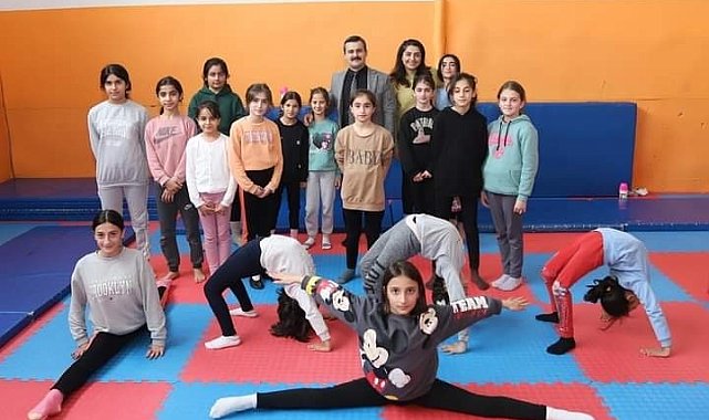 Çukurca'da spor kursları büyük ilgi görüyor