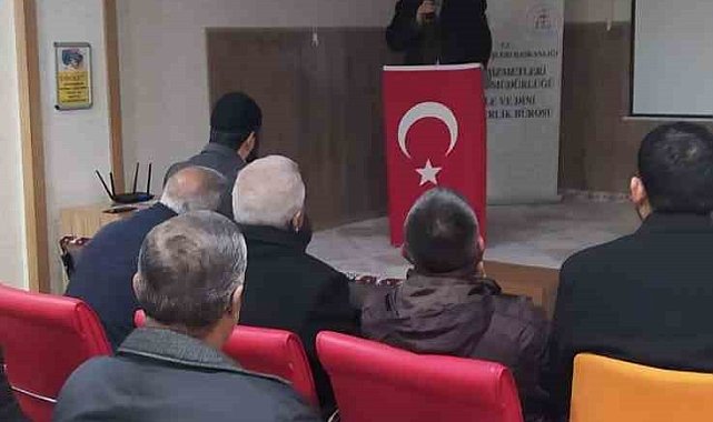 Elazığ'da baba okulu semineri gerçekleştirildi