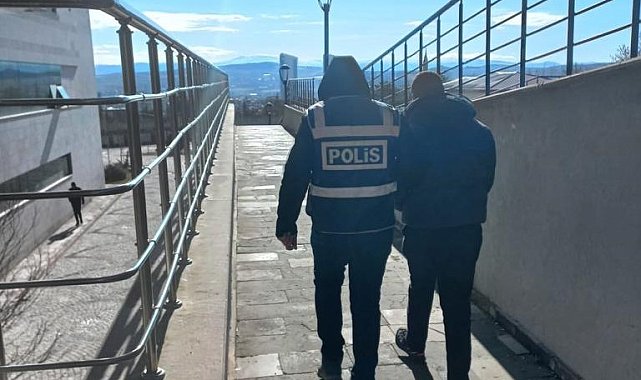 Elazığ'da haklarında kesinleşmiş hapis cezası bulunan 5 zanlı yakalandı