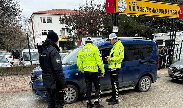 Elazığ'da okul önü denetimleri sürüyor
