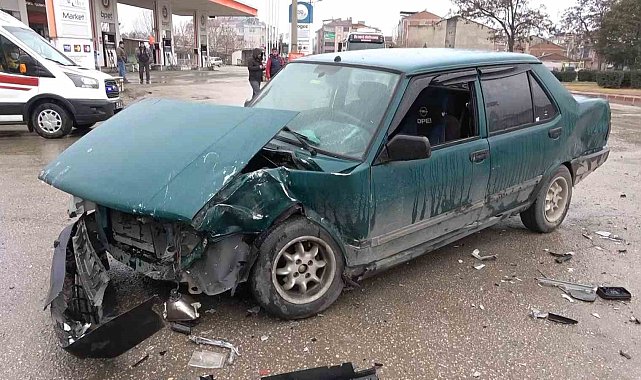Elazığ'da trafik kazası: 3 yaralı