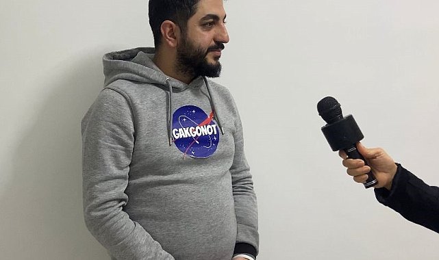 Elazığlı fenomenin espri dolu paylaşımıyla uzay heyecanı sosyal medyayı salladı