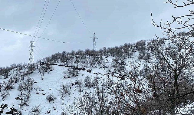 Elektrik arıza ekiplerinin zorlu mesaisi