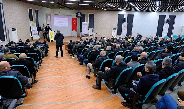 Erzincan'da "Sağlıklı Arı, Yüksek Verim Paneli" düzenlendi