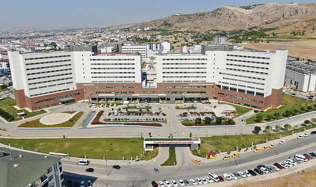 Fethi Sekin Şehir Hastanesi, şehir nüfusunun 3 katı hasta kabul etti