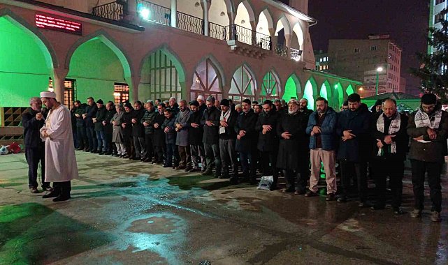 Filistin'de hayatını kaybedenler için Van'da gıyabi cenaze namazı