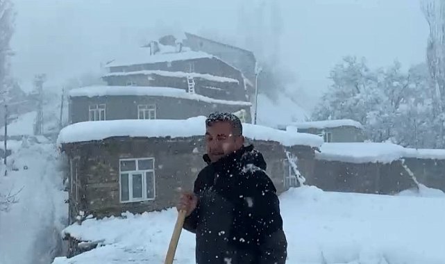 Kalp krizi geçiren muhtar köy yolu açılarak hastaneye kaldırıldı
