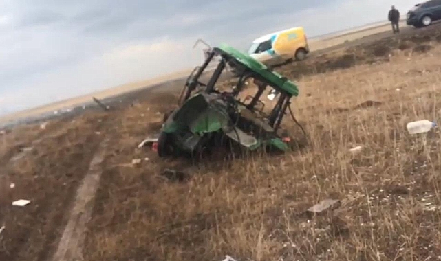 Kars'ta traktör ile tır çarpıştı: 1 ölü