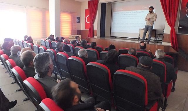 Kars'ta üreticiler bilgilendiriliyor