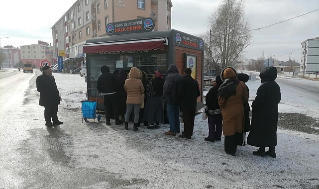 Kars'ta vatandaşlar "Halk Ekmeğe" yöneldi