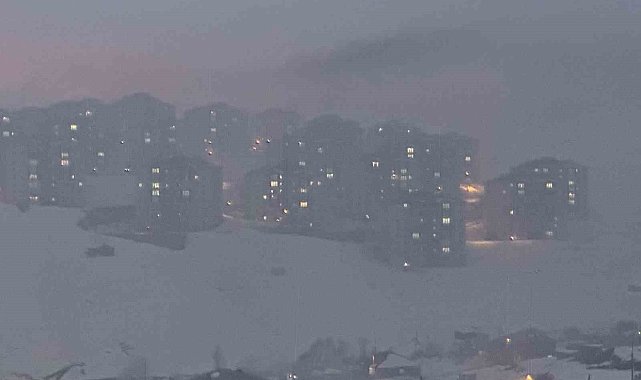 Kömür dumanı Yüksekova'yı adeta nefessiz bıraktı