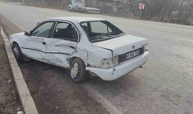 Malatya'da kamyon ile otomobil çarpıştı: 1 yaralı