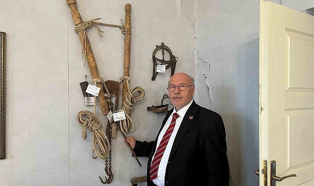 Muhtar, köy konağını mini müzeye dönüştürdü