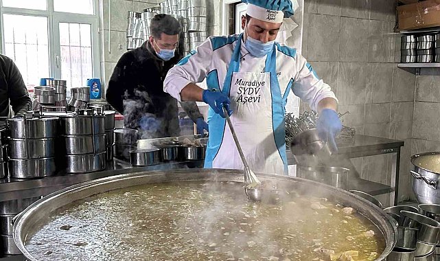 Muradiye SYDV'den sıcak yemek hizmeti