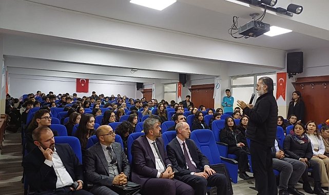 Öğrencilerle motivasyon buluşması