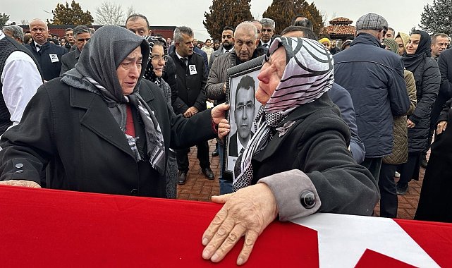 Hayatını kaybeden profesöre veda