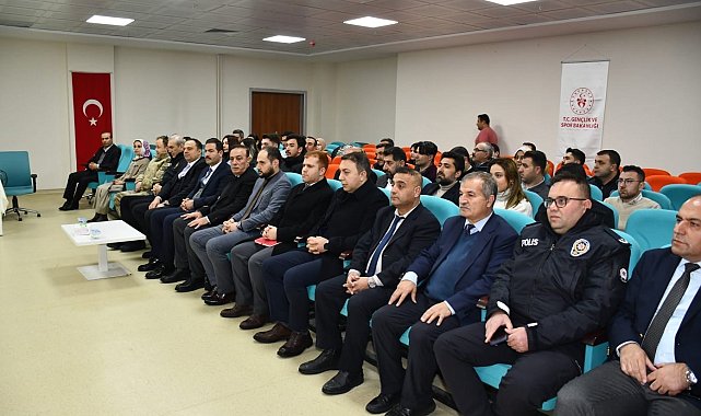 "Küçük Dokunuşlar Büyük Hayaller" projesinin tanıtım toplantısı yapıldı