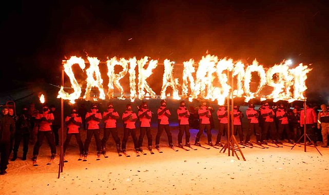 Sarıkamış'ta meşaleli anma