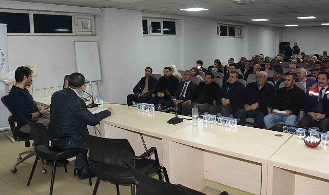 Tatvan'da "Kırsal Kalkınma Destekleri" bilgilendirme toplantısı yapıldı