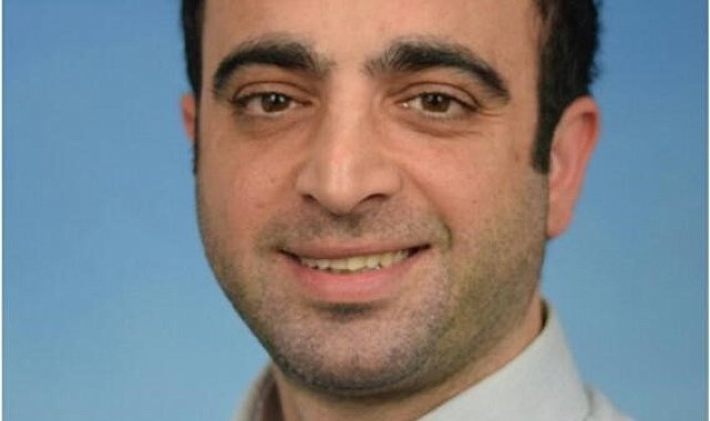 Tuncelili harita mühendisi Almanya'da tren altında kalarak hayatını kaybetti