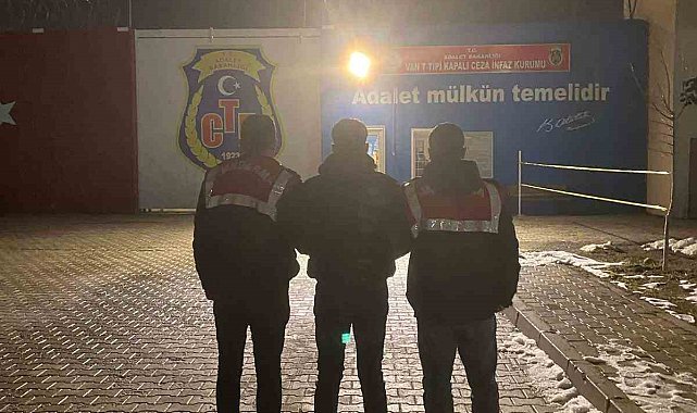 Van'da değişik suçlardan 8 kişi tutuklandı