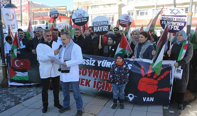 Van'daki hekimlerden sessiz protesto