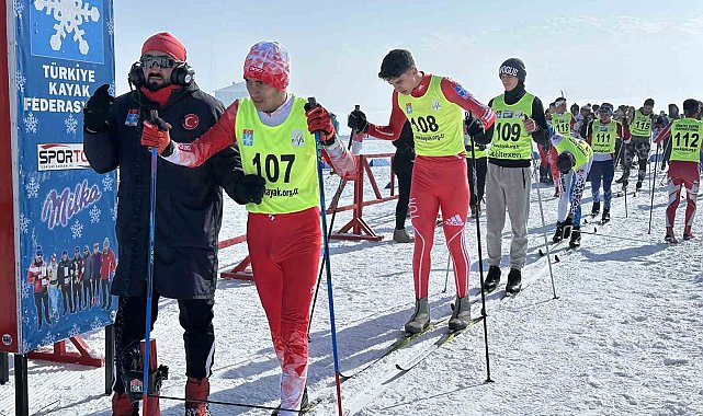 Yüksekova'da huzura kavuşan dağlar, sporcularla hayat buldu