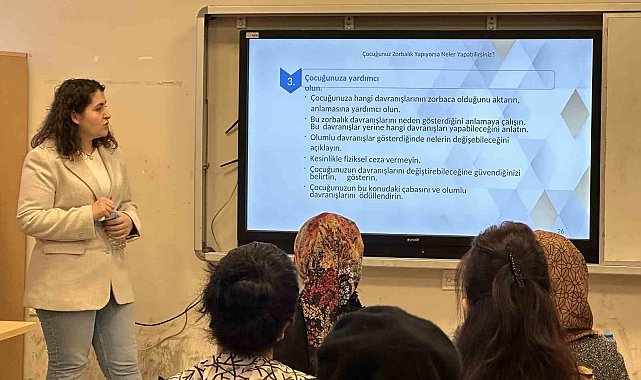 Yüksekovalı veliler "Akran Zorbalığı" konusunda bilgilendirildi