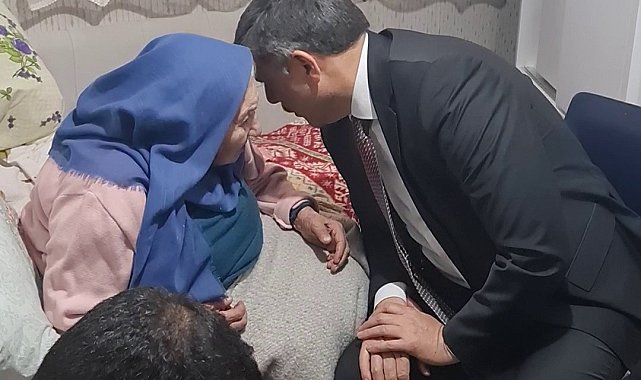 100 yaşındaki Aliye Nine ile Vali Çiftçi'nin gülümseten diyaloğu