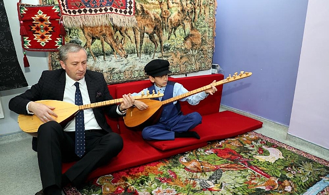 Ağrı'da "Atasözleri ve Deyimler" sergisi açıldı