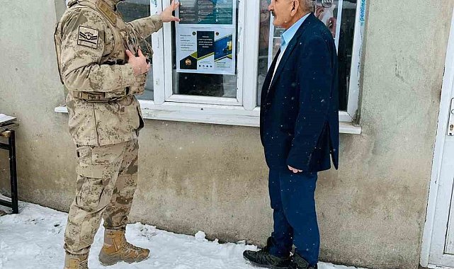 Ağrı'da dolandırıcılık suçlarına karşı jandarma bilgilendirme yaptı