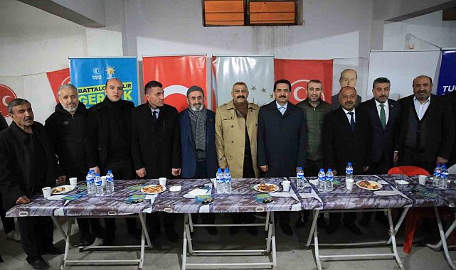 AK Parti Adayları Taşkın ve Geçit seçim çalışmalarını sürdürüyor