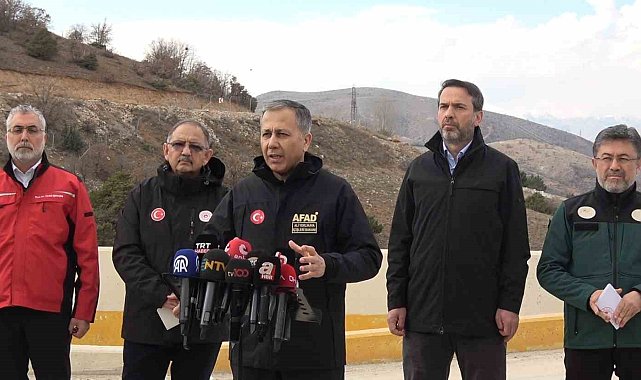 Bakan Yerlikaya: "Arama faaliyetlerine ara veriyoruz"