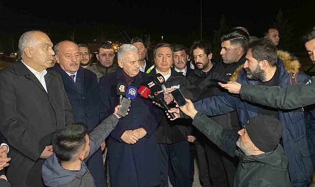 Binali Yıldırım: "Kurtarma çalışmaları gece de termal kameralar yardımıyla devam ediyor"